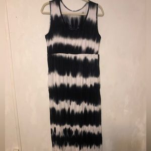 NWT: Piphany black and white tie dye maxi dress